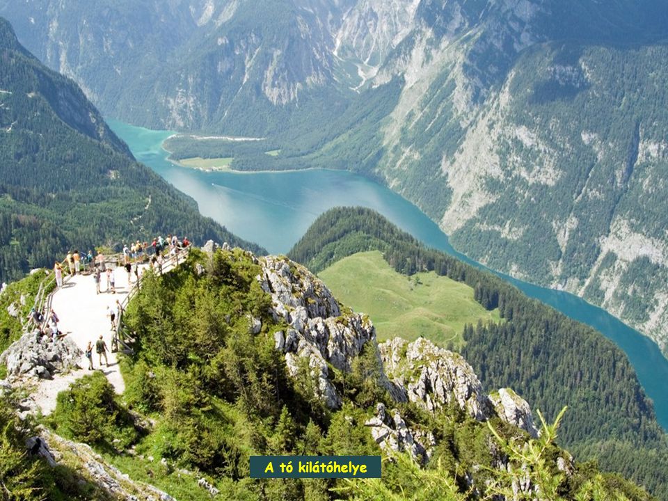 A németországi Berchtesgaden nemzeti park délkelet Bajorországban, közel a német – osztrák határhoz nevezetes sóbányáiról, termál forrásokról és Németország egyik legmélyebb taváról, a Kőnigsee-ről, melynek mélysége192 m.