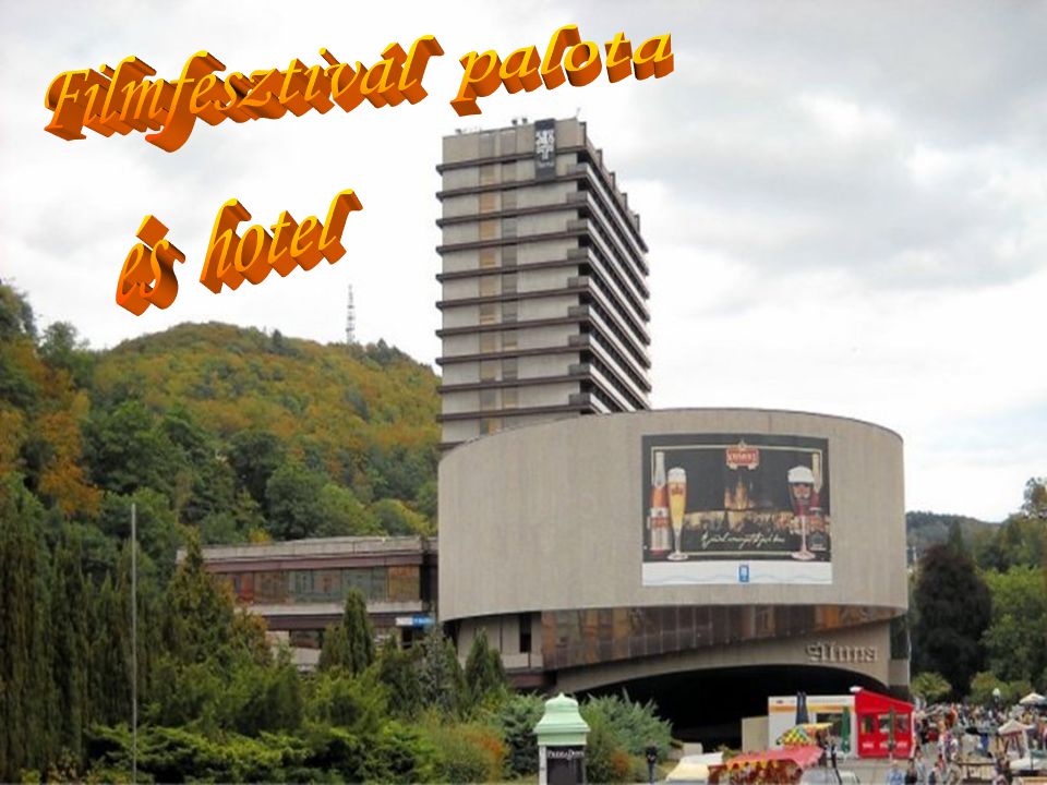  A népszerű Karlovy Vary-i Nemzetközi Filmfesztivált a négy tekintélyes A-kategóriájú európai fesztivál között tartják nyilván.