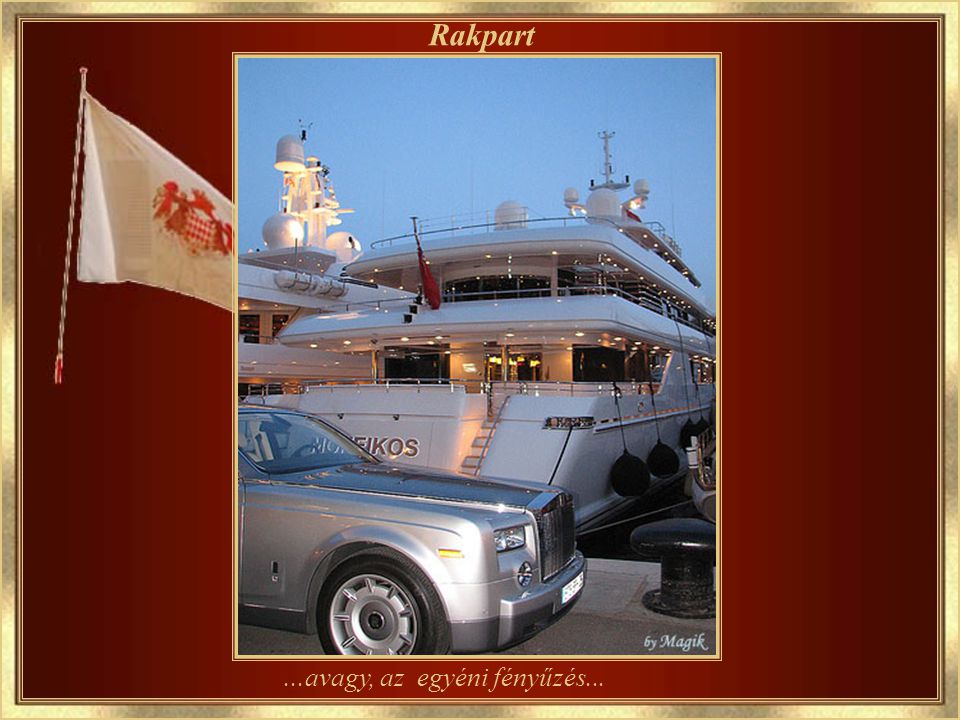 ...a közös luxus Yacht kikötő
