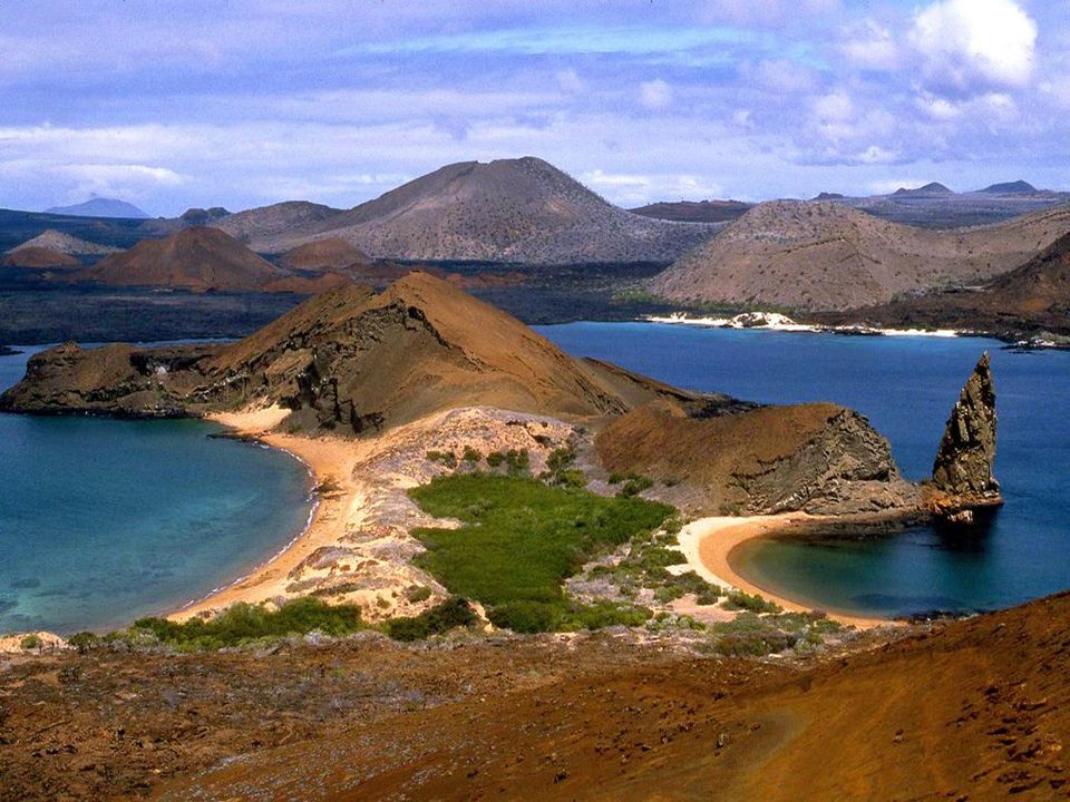 • Természeti örökség: 10 millió éves szigetcsoport, területe 7882 km2, három földlemez találkozásánál fekszik.
